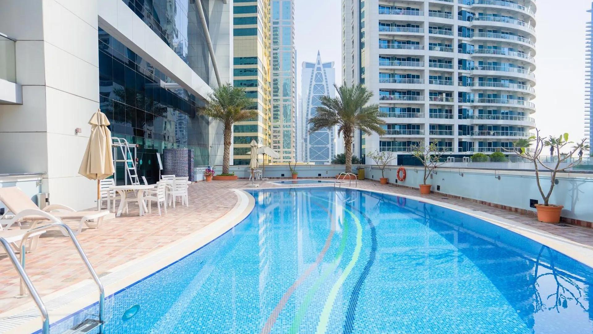 1Br Apt Near Metro Jlt Pool Gym Fast Wi-Fi Dubaj Spojené arabské emiráty