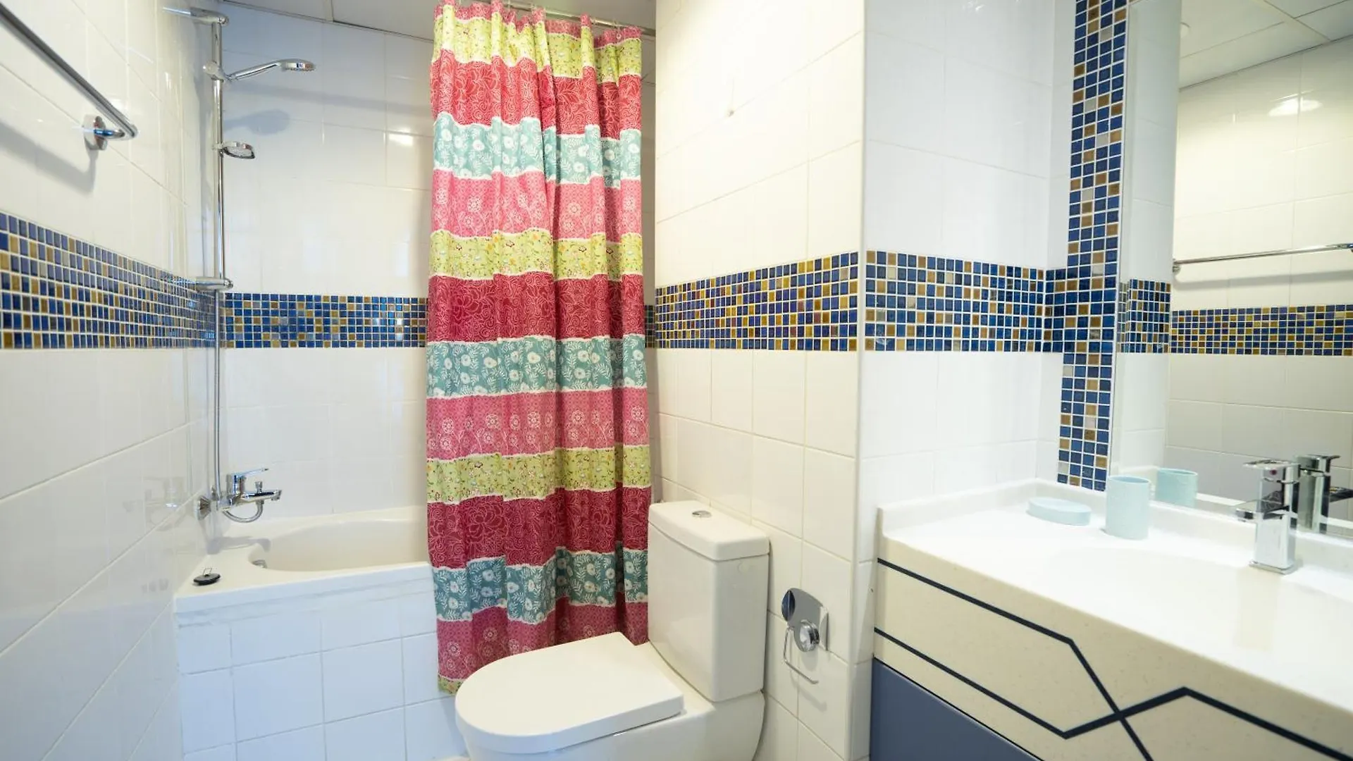 Apartmán 1Br Apt Near Metro Jlt Pool Gym Fast Wi-Fi Dubaj Spojené arabské emiráty