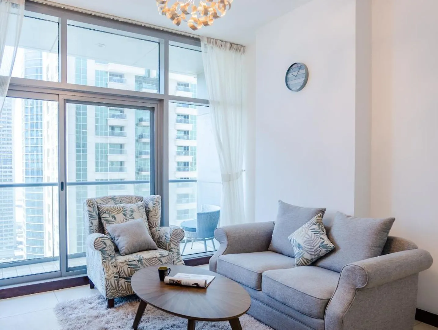 1Br Apt Near Metro Jlt Pool Gym Fast Wi-Fi Dubaj 0*,  Spojené arabské emiráty